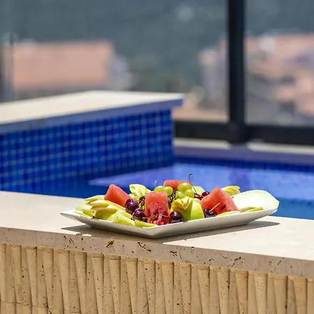Luxury Flat With Infinity Pool In *
