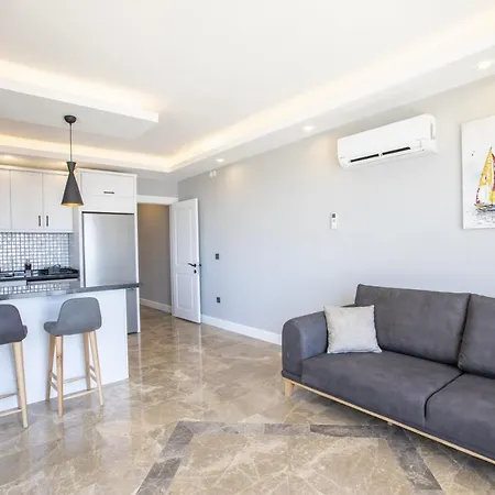 Appartamento Luxury Flat With Infinity Pool In *